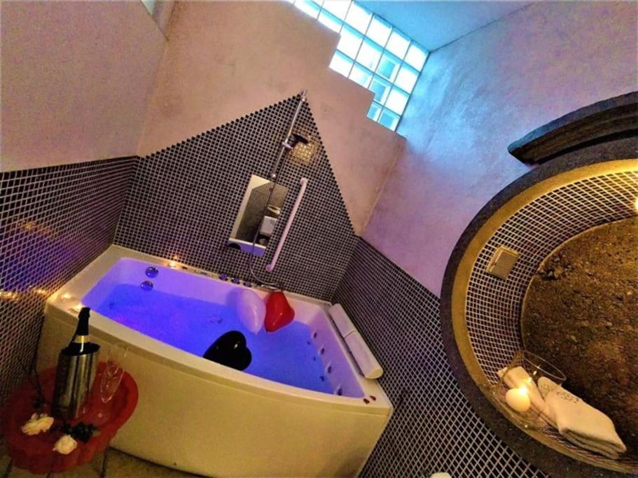 Appartamento Zentral Club Neutron-Jacuzzi Belmonte De Miranda Esterno foto