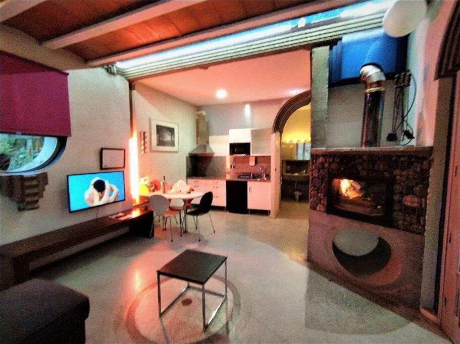 Appartamento Zentral Club Neutron-Jacuzzi Belmonte De Miranda Esterno foto